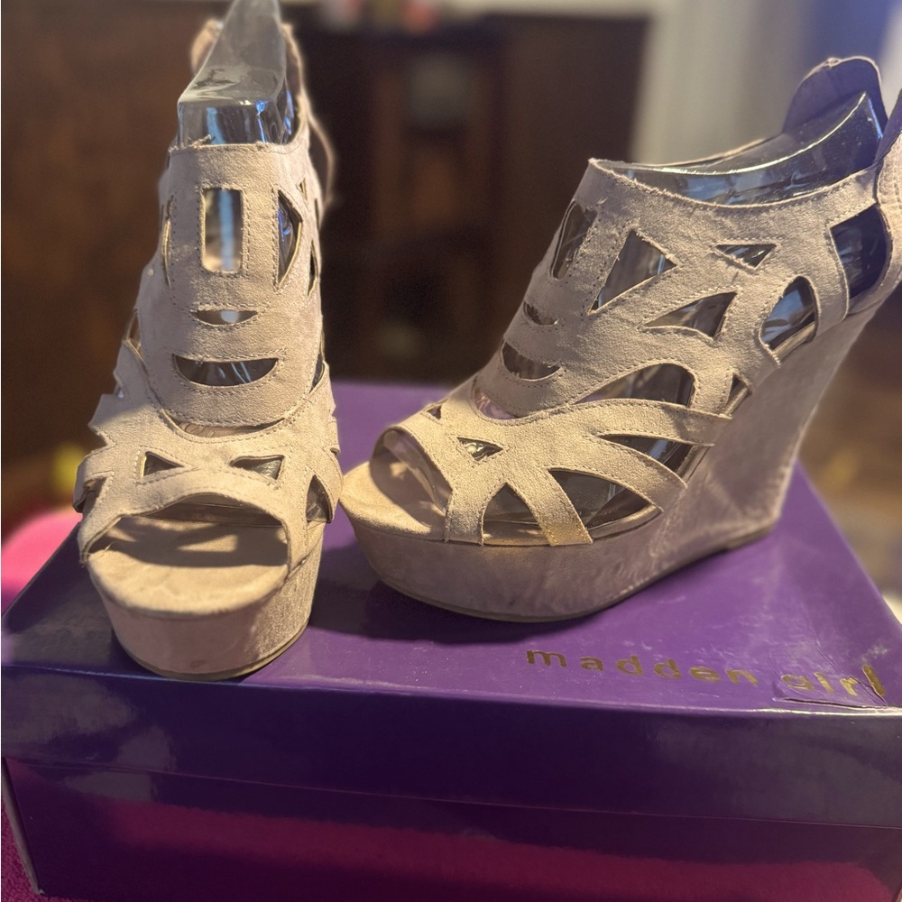 Madden Girl wedges Taupe